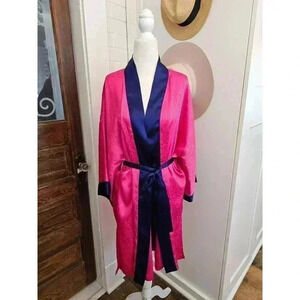 Vtg Victoria's Secret Women's One Size Blue and Pink Robe